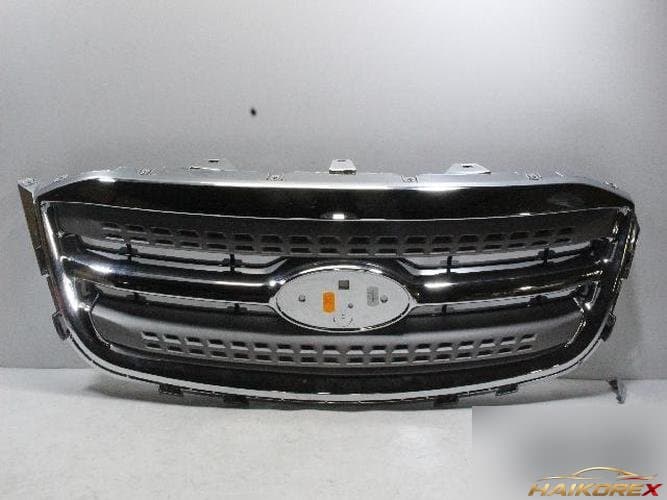 Ford Taurus 2013 — решетка радиатора AG13-8150-B