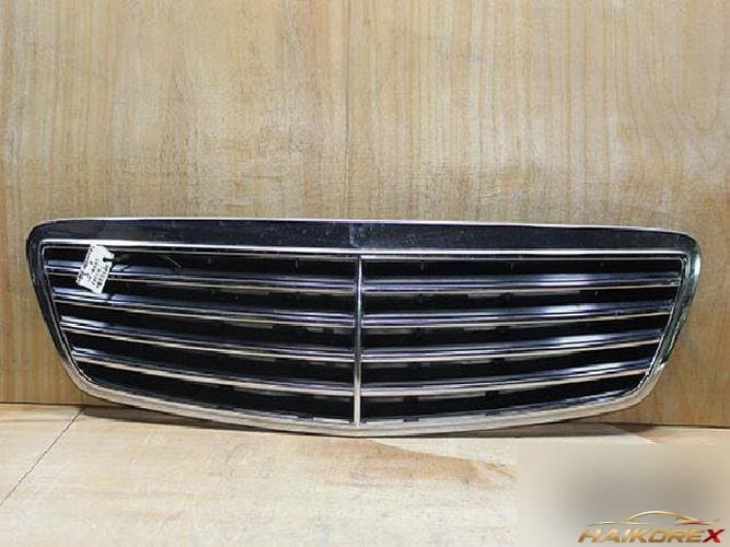 Mercedes-Benz S-Class 2000 — решетка радиатора A2208800383