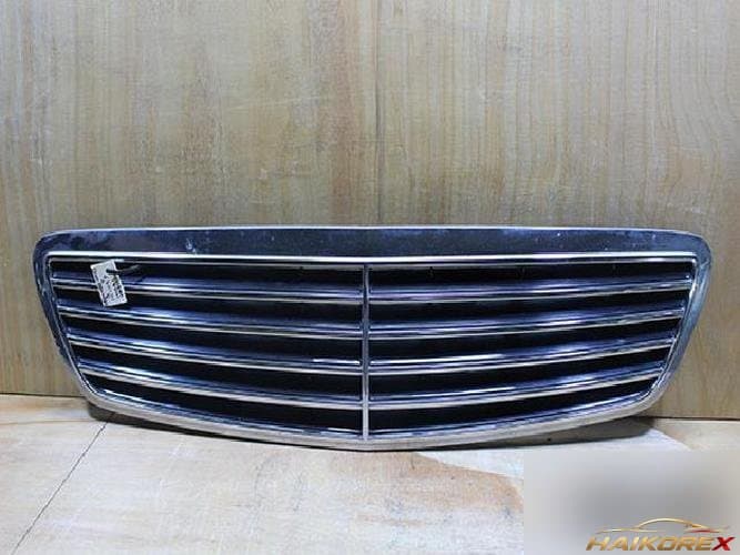 Mercedes-Benz S-Class 2002 — решётка радиатора A2208800383