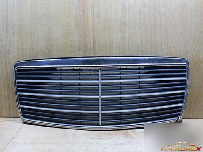 Mercedes-Benz S-Class 1995 — решетка радиатора A1408881241