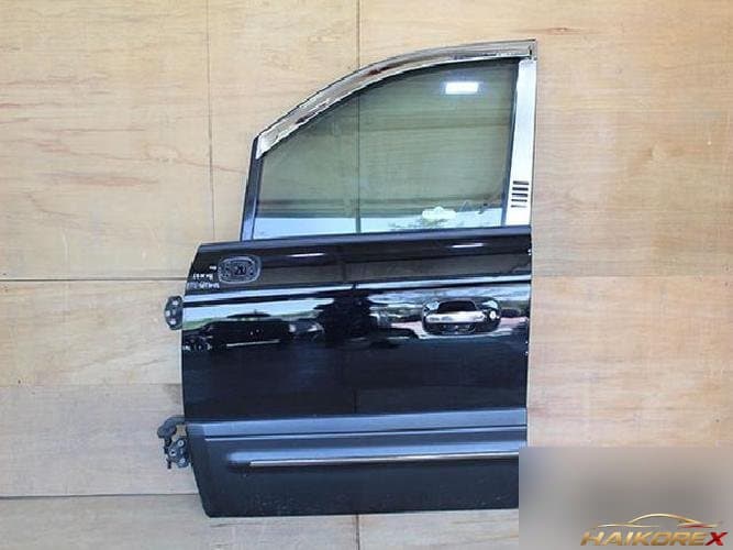 Hyundai Trajet 2003 — передняя левая дверь