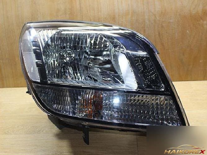 Chevrolet Orlando 2012 — фара правая