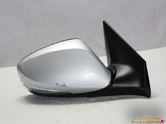 Hyundai Avante 2013 — боковое зеркало правое с LED