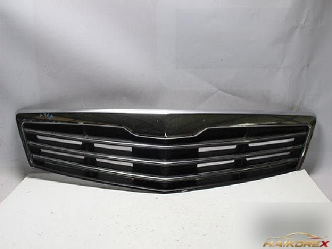 Renault SM7 2006 — решетка радиатора 86301-52100