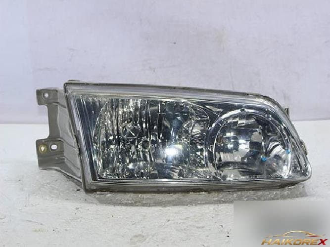 Hyundai Starex 2001 — фара правая 921024A500
