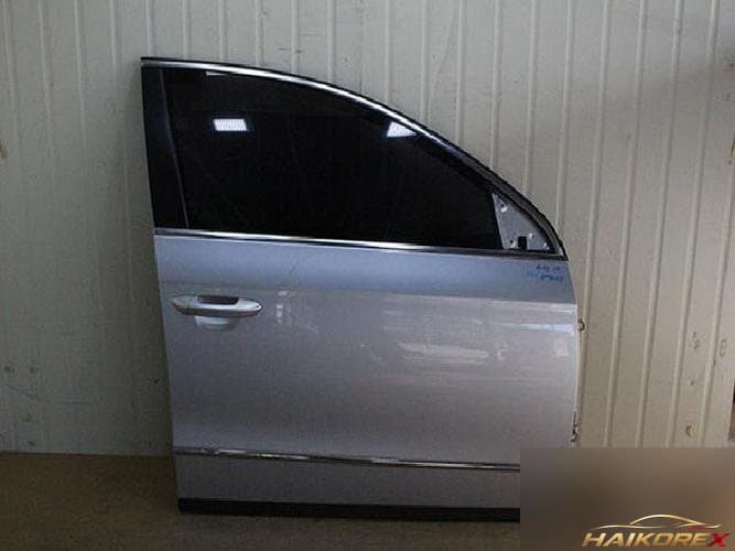 Volkswagen Passat 2010 — передняя дверь правая