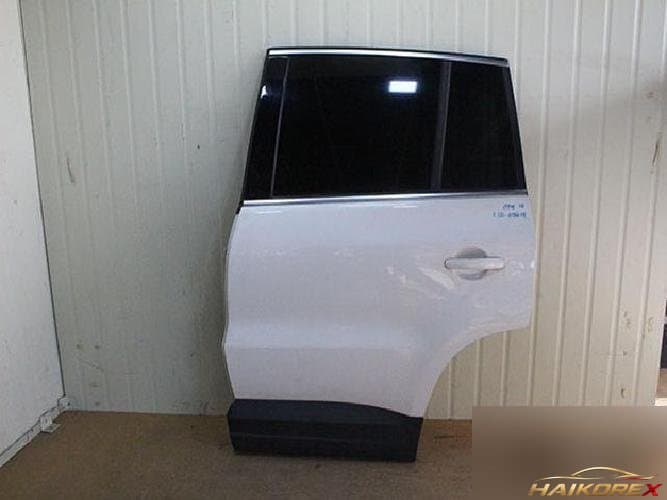 Volkswagen Tiguan 2009 — дверь задняя левая