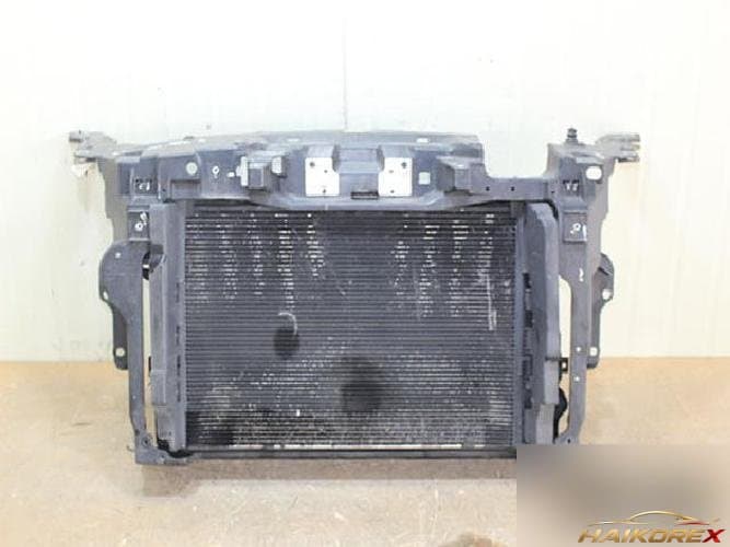 Ford MKS 2010 — радиатор AA53-105B00