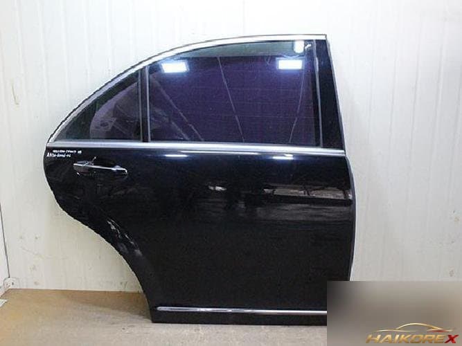 Mercedes-Benz S-Class 2008 — дверь задняя правая