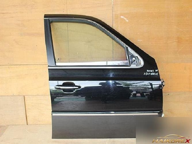 KG Mobility Chairman 2008 — дверь передняя правая