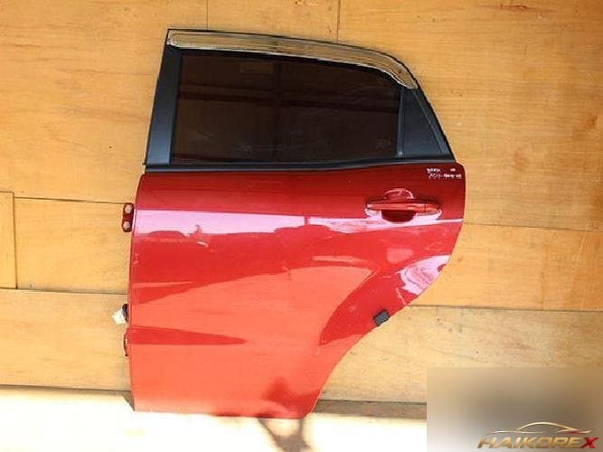 KG Mobility Korando 2014 — дверь задняя левая