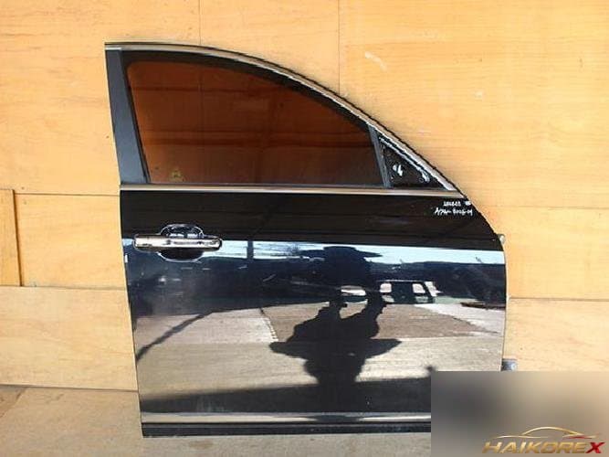 Hyundai Genesis 2009 — дверь передняя правая