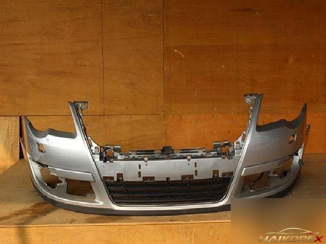 Volkswagen Passat 2008 — бампер передний 3C0807221A