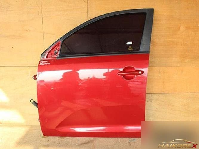 Kia Sportage 2014 — передняя дверь левая