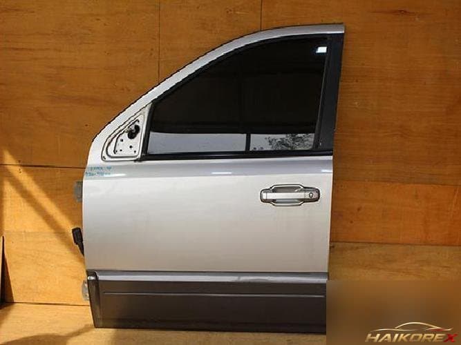 Kia Sorento 2008 — передняя дверь левая