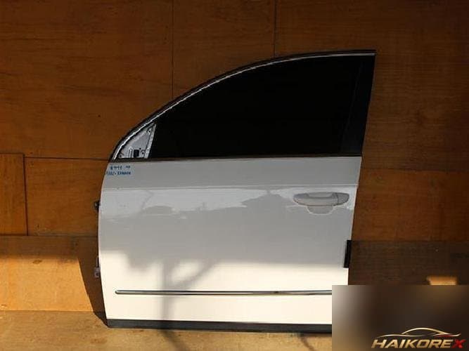 Volkswagen Passat 2008 — дверь передняя левая