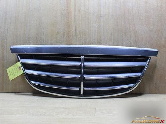 KG Mobility Kyron 2008 — решётка радиатора 79451-09100