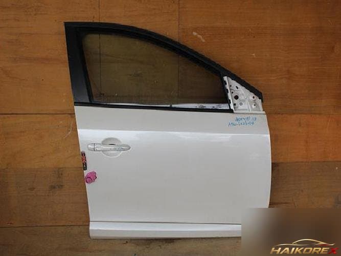 Renault SM3 2011 — передняя дверь правая