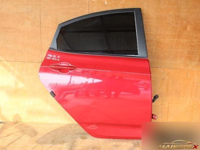 Hyundai Accent 2011 — дверь задняя правая 5-дверная