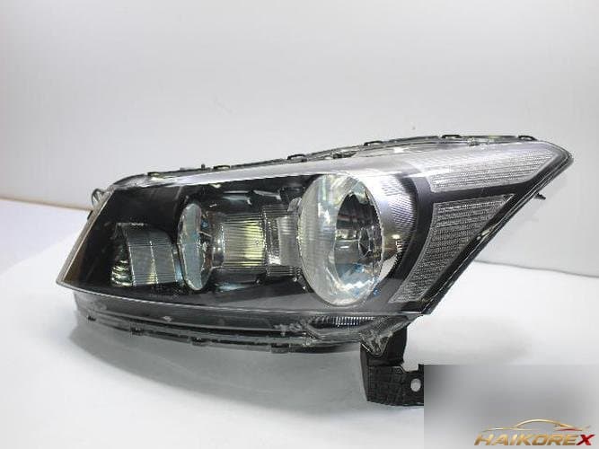 Honda Accord 2010 — фара левая HID