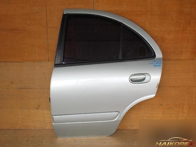 Renault SM3 2005 — дверь задняя левая