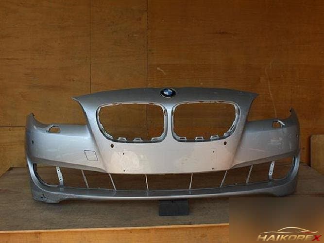 BMW 5 серия 2013 — передний бампер 51117200722