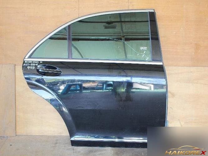 Mercedes-Benz S-Class 2010 — дверь задняя правая