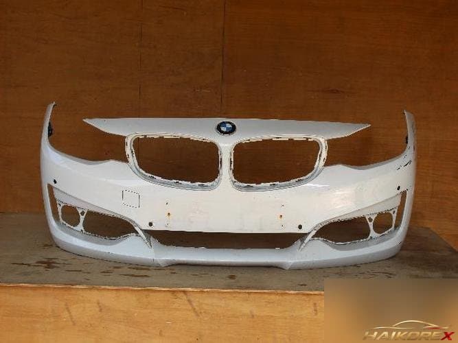 BMW 3 Series 2013 — передний бампер