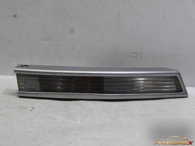 Volkswagen Passat 2007 — указатель поворота правый 3C0807718A