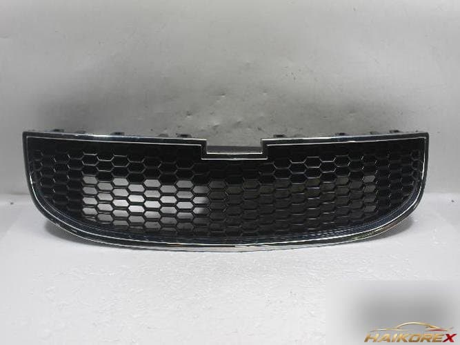 Chevrolet Orlando 2013 — решётка радиатора 95032033