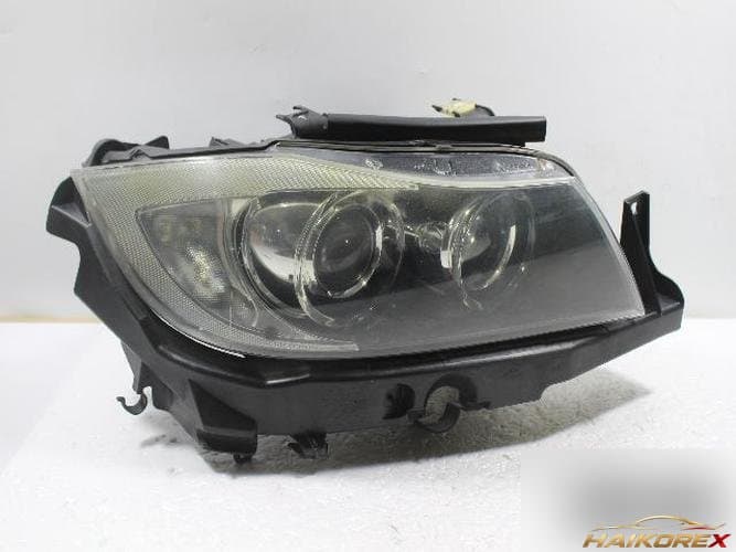 BMW 3 серия 2008 — фара правая