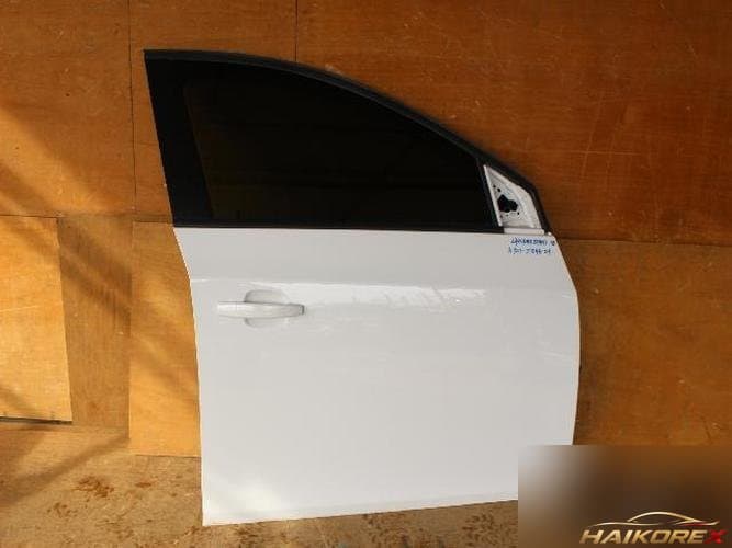 Chevrolet Cruze 2012 — передняя дверь правая
