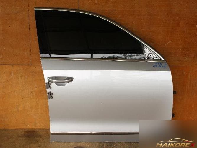 Volkswagen Passat 2014 — передняя дверь правая (4-дверный)