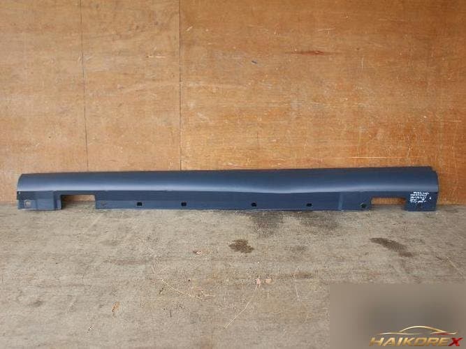 Mercedes-Benz C-класс 2008 — боковой подножка левая