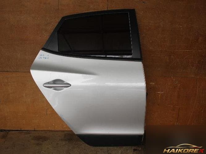 Hyundai Tucson 2013 — дверь задняя правая