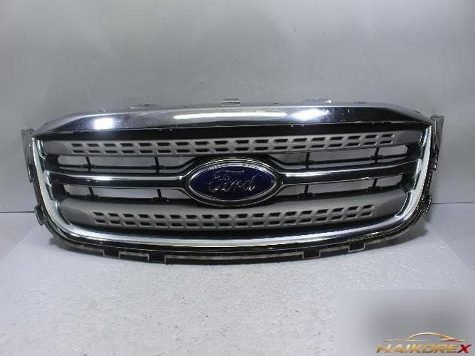 Ford Taurus 2011 — радиаторная решетка AG13-8150-B