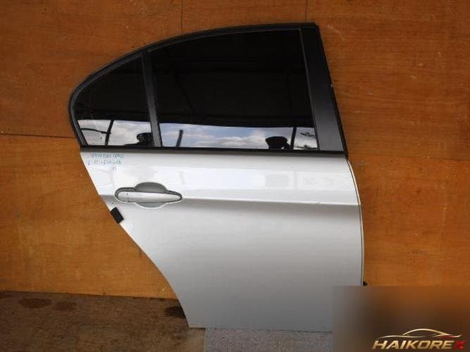 BMW 3 Series 2007 — задняя дверь правая