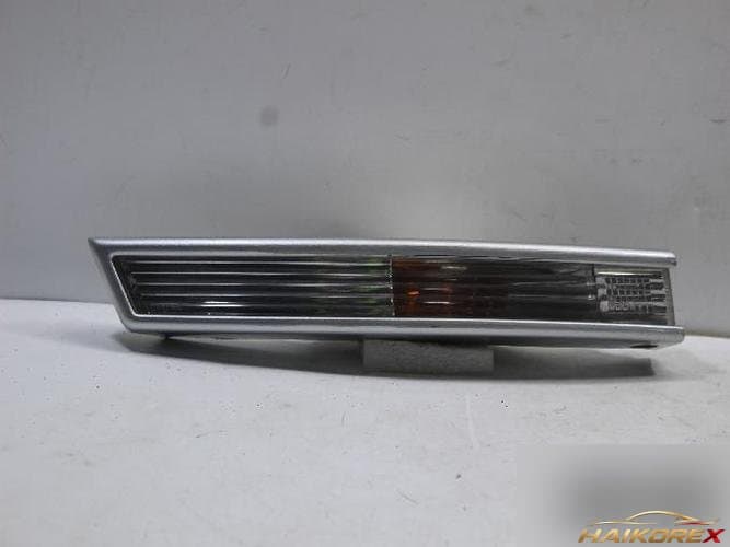 Volkswagen Passat 2008 — сигнальная лампа правая 3C0807718A