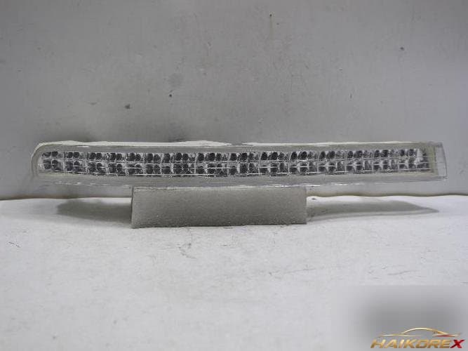Kia Opirus 2007 — сигнальная лампа правая 923023F5
