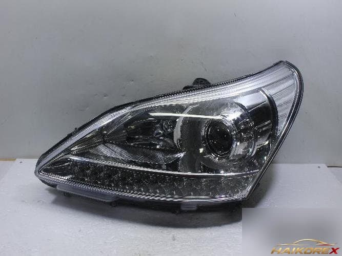 Hyundai Equus 2010 — фара левая HID 921013N030
