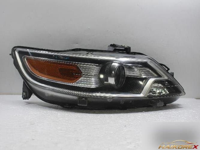 Ford Taurus 2011 — фара правая AG13-13005-A