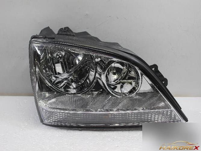 Kia Sorento 2004 — фара правая 921023E0