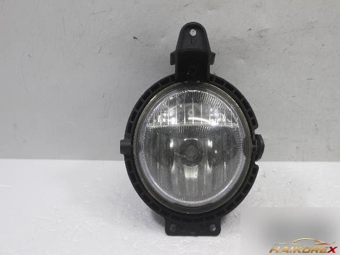 Mazda Axela 2010 — противотуманная фара левая