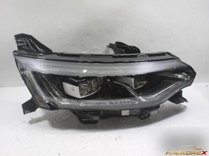 Renault SM6 2017 — фара правая LED 260100184R