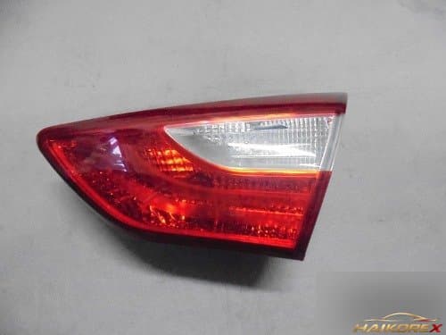 Задний фонарь правый 92404A5000