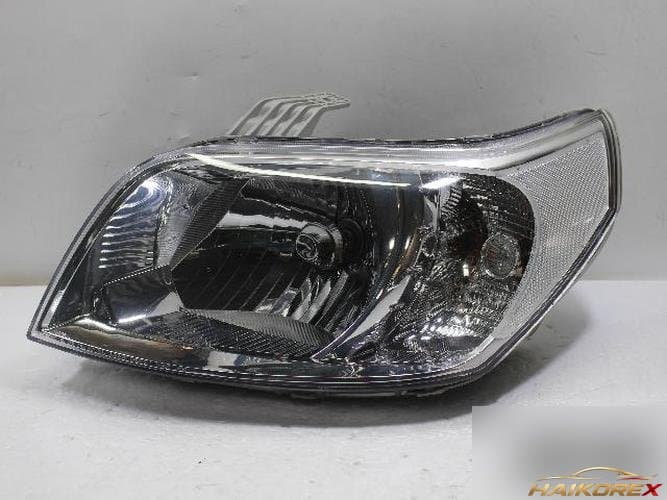 Daewoo Gentra 2009 — фара левая