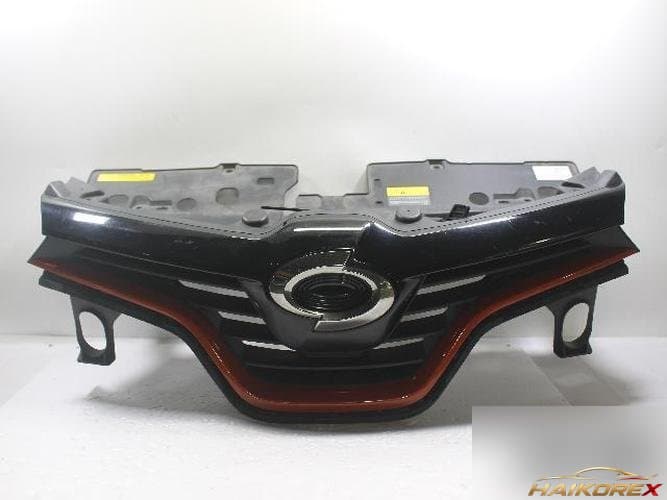 Renault QM3 2014 — решётка радиатора 620365123R 2