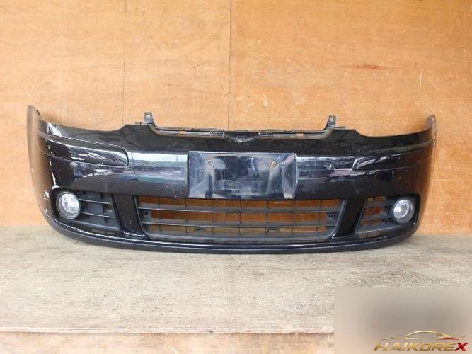 Volkswagen Golf 2008 — передний бампер 1K0 807 221 B