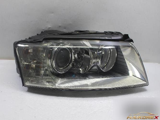 Audi A8 2005 — фара правая HID