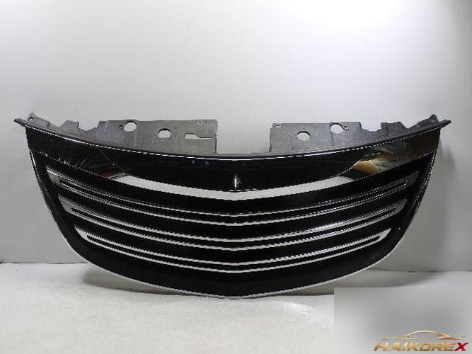 Renault SM7 2008 — решетка радиатора 87310-52750